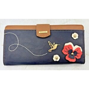 Relic RFID Organizer Wallet Navy Blue & Tan Stitched Humminbird Floral New w/Tag